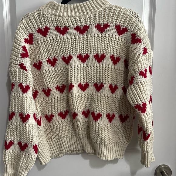 Heart Knit Sweater - Picture 2 of 3